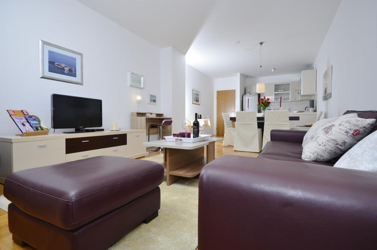Apartment Zovko Makarska Ngoại thất bức ảnh