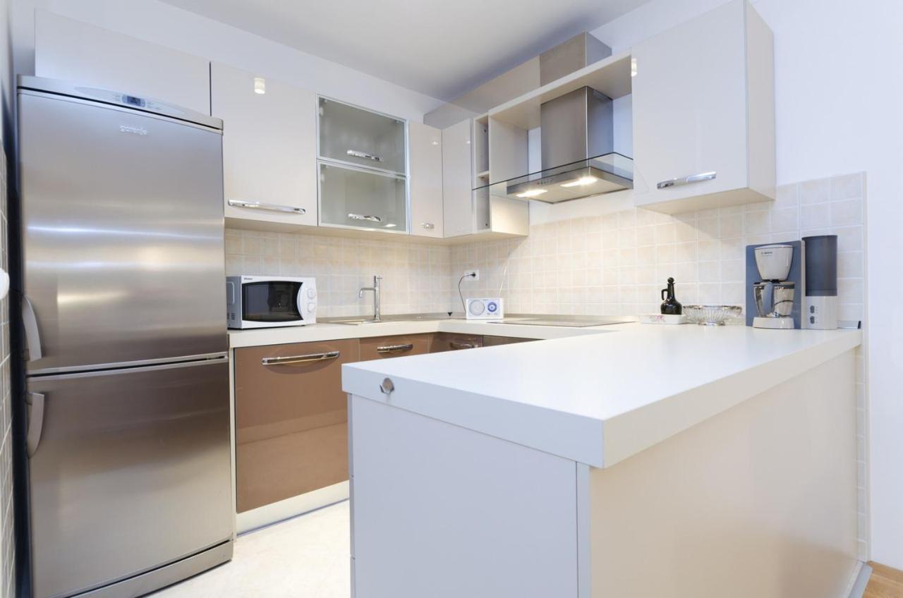 Apartment Zovko Makarska Ngoại thất bức ảnh